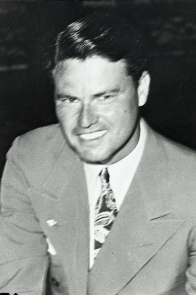 Melvin R (Chick) Harbert